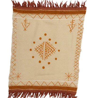 Tapis Mural Berbère "Tazrzit" – Décoration Artisanale Amazigh Fait Main | Rugatlas RUGATLAS